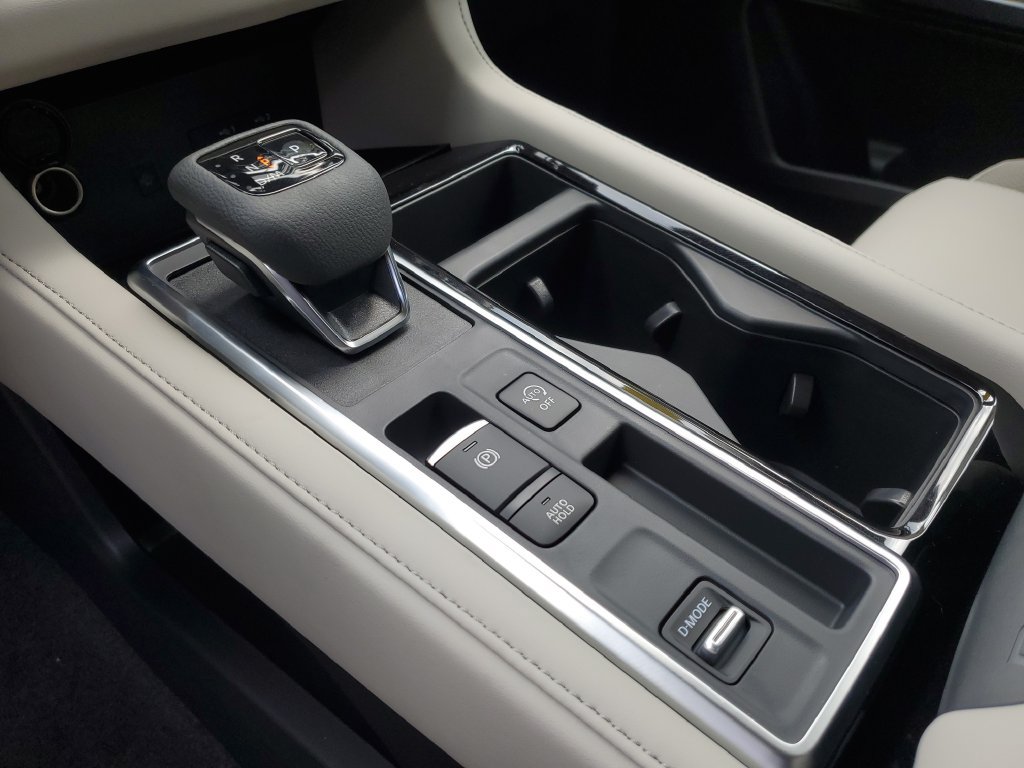 New 2026 Nissan Pathfinder SL FWD image 35