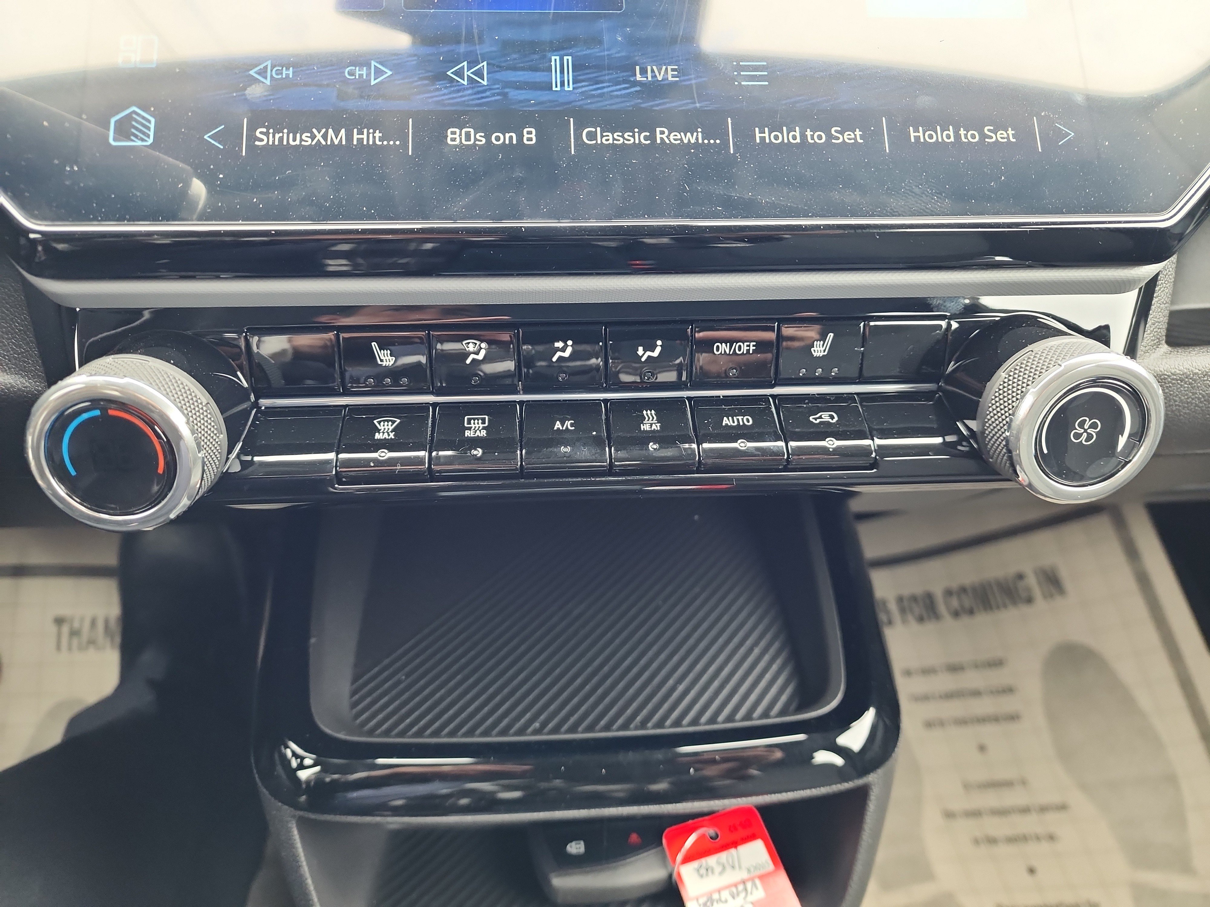 New 2027 Chevrolet Bolt LT w/ Comfort Package FWD image 15