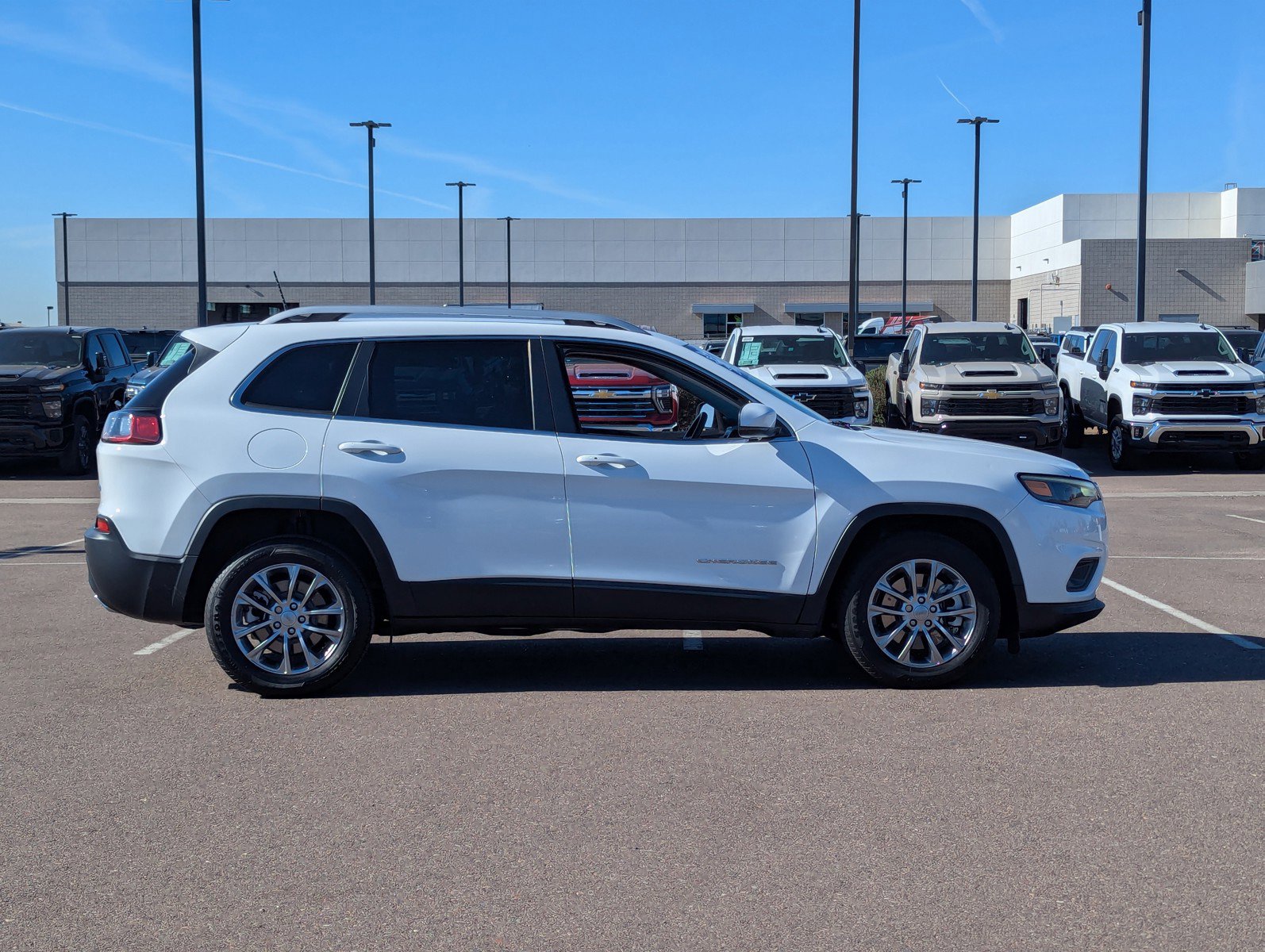 Used 2021 Jeep Cherokee Latitude Lux image 7