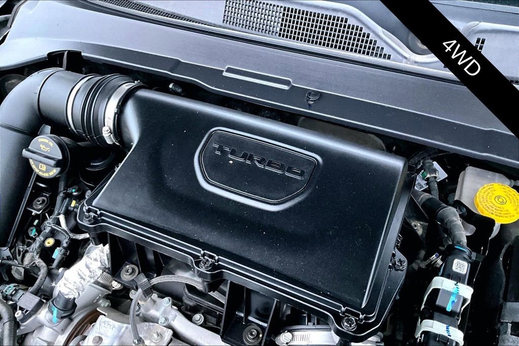 Used 2024 Jeep Compass Latitude image 28