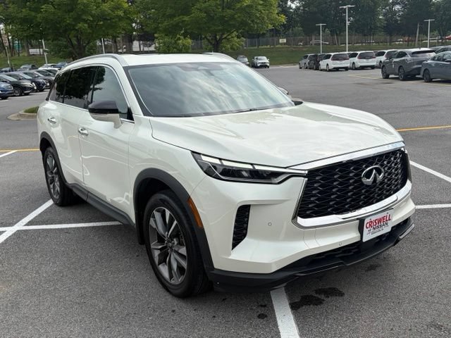 Used 2023 INFINITI QX60 Luxe w/ Cargo Package AWD/4WD image 8