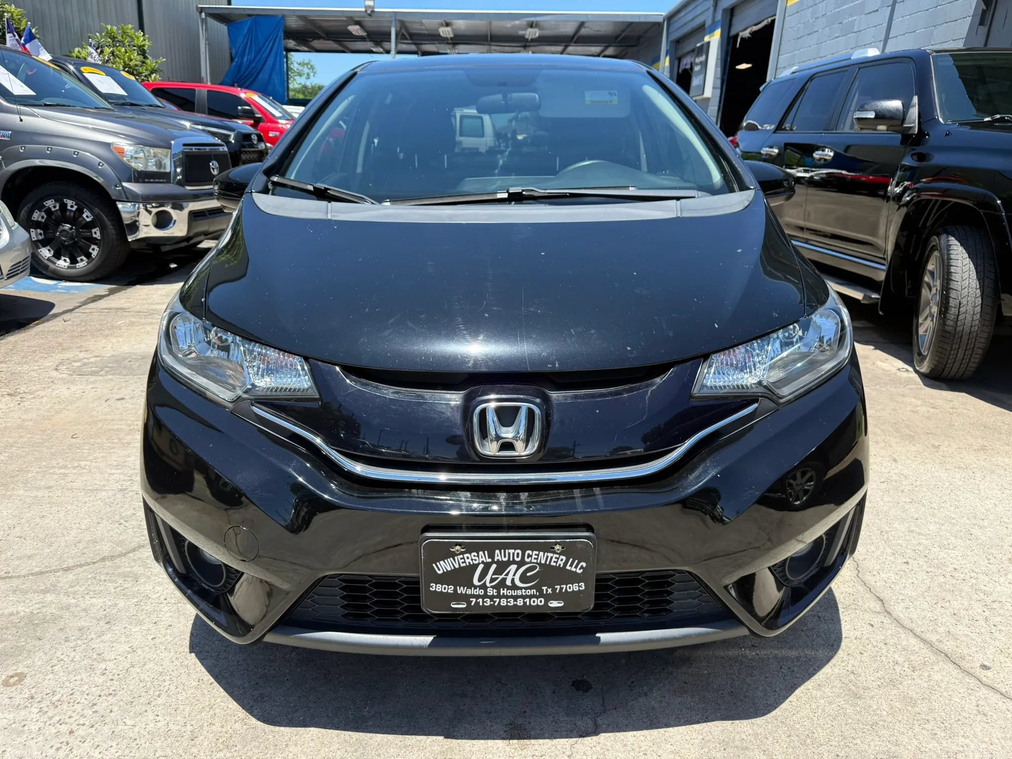 Used 2017 Honda Fit EX image 2