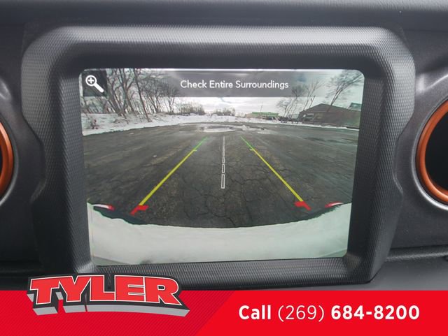 Certified 2022 Jeep Gladiator Mojave w/ Cold Weather Group image 55