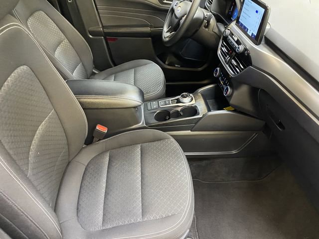 Used 2025 Ford Escape Active image 24