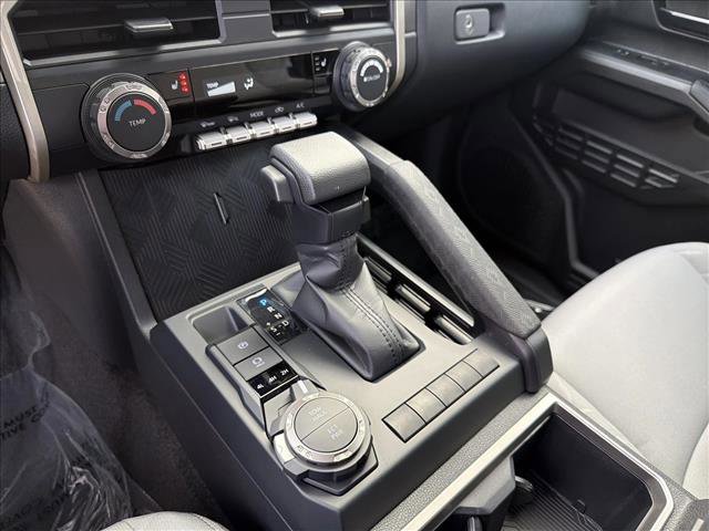 New 2026 Toyota Tacoma SR5 AWD/4WD image 18