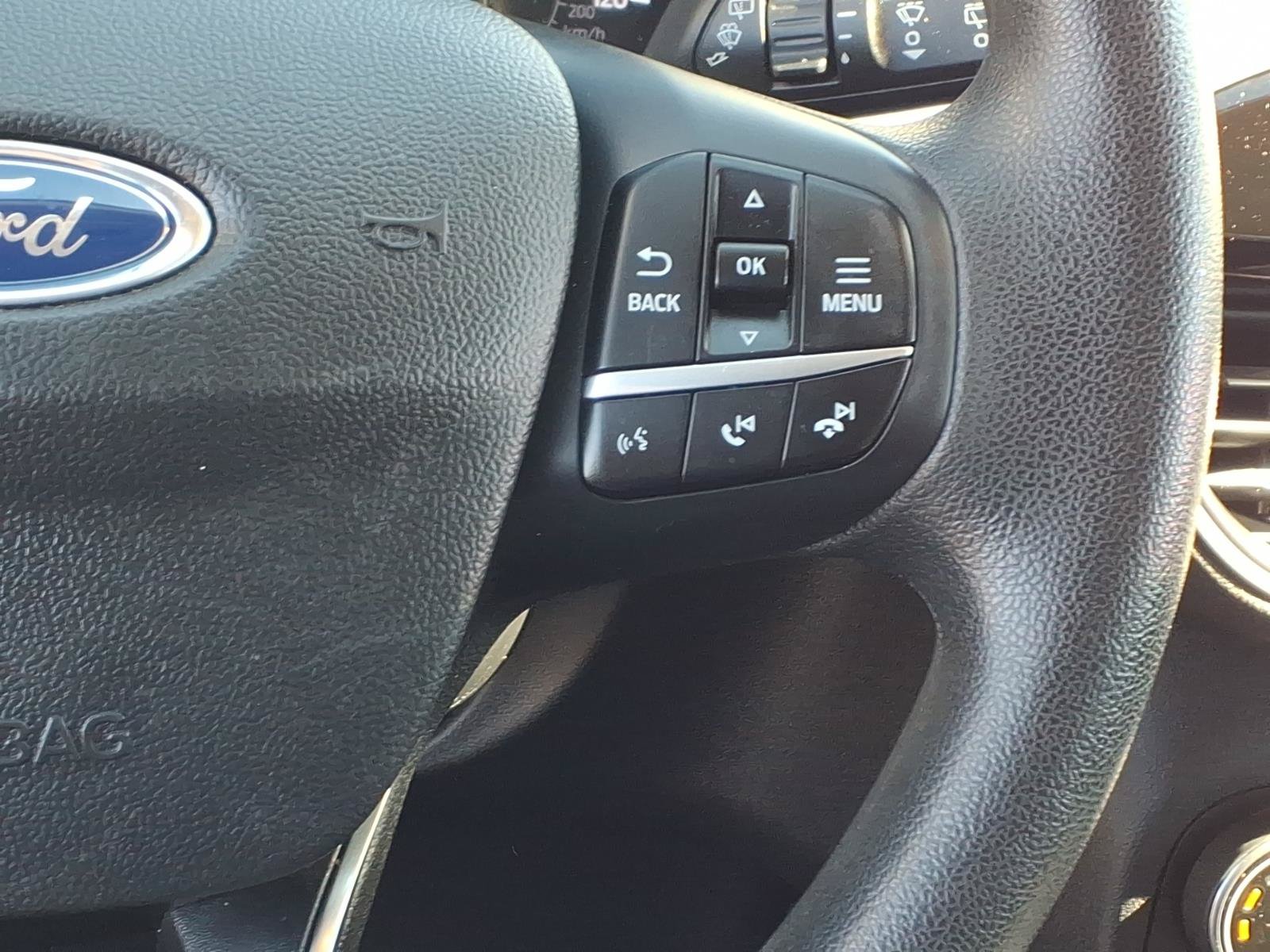 Used 2020 Ford Escape SE FWD image 18