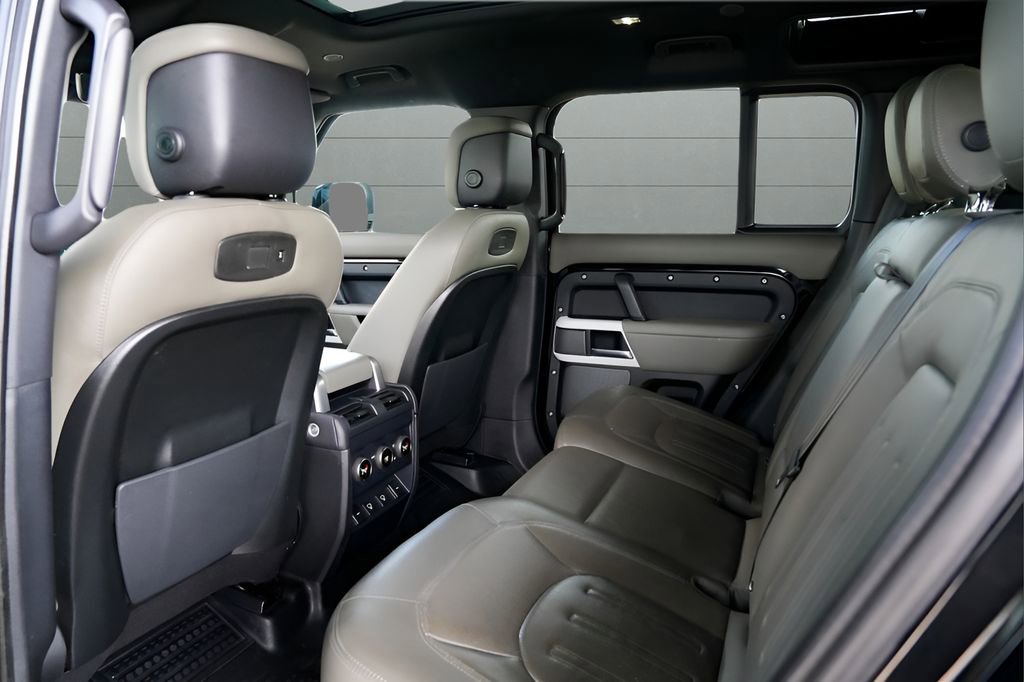 Used 2022 Land Rover Defender 110 XS Edition image 46