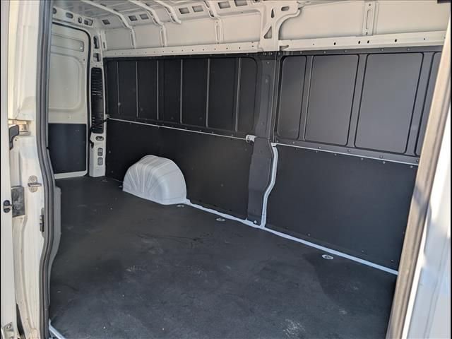 Used 2023 RAM ProMaster 3500 w/ Convenience Group image 22