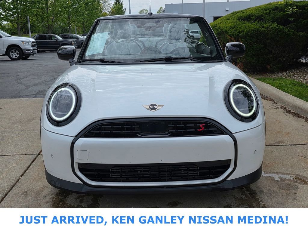 Used 2025 MINI Cooper S FWD image 8
