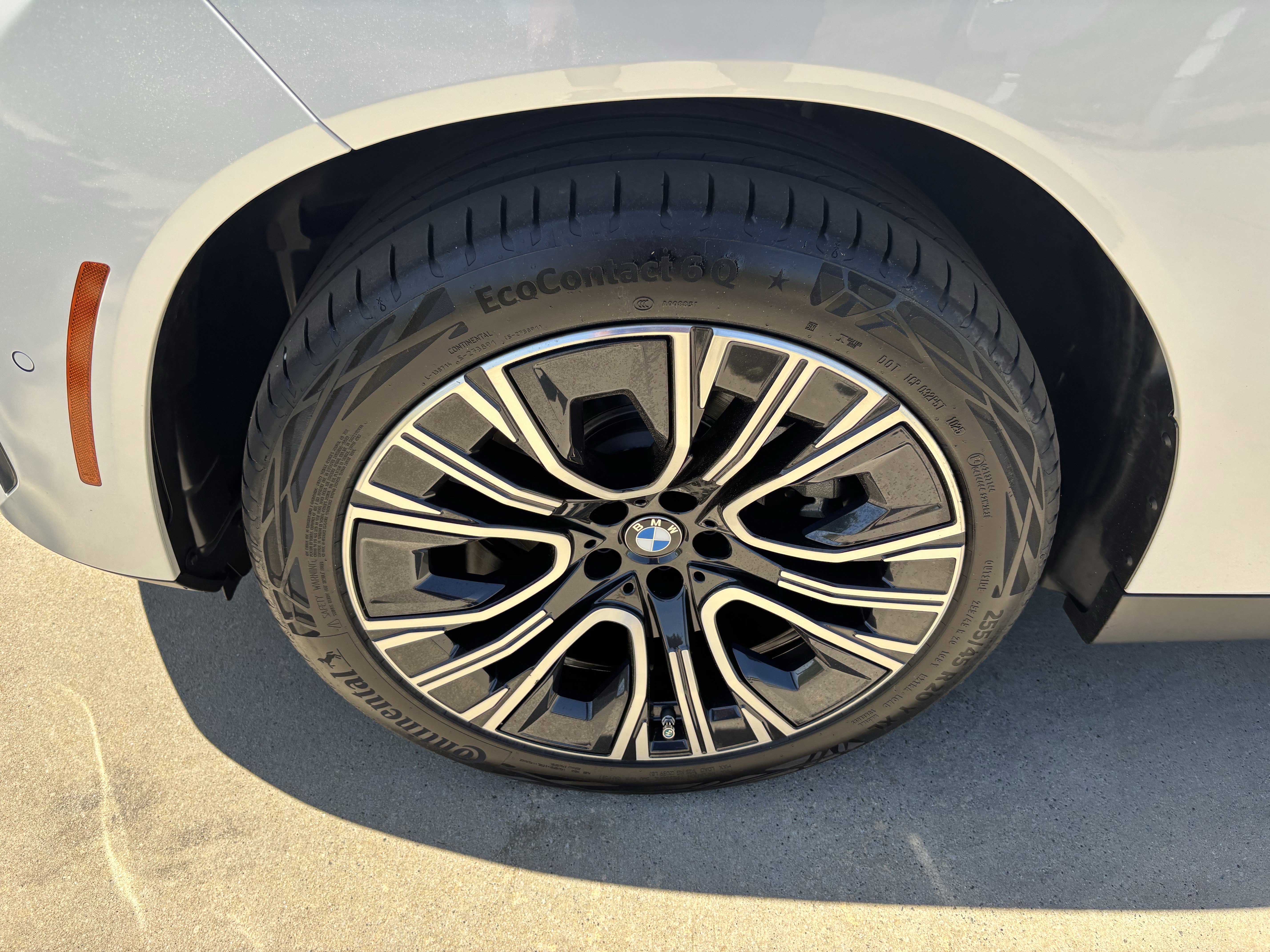 Certified 2025 BMW X3 xDrive30i w/ Convenience Package image 13