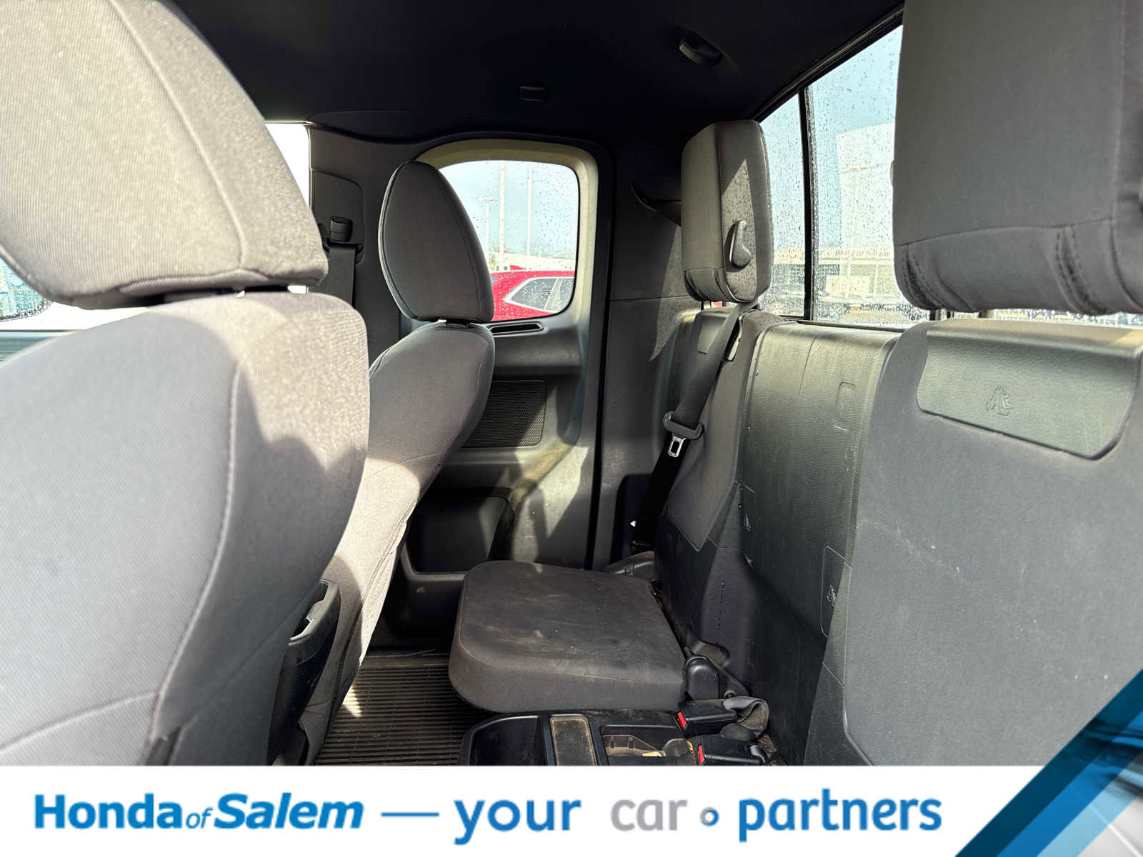 Used 2018 Toyota Tacoma TRD Sport w/ Technology Package image 12