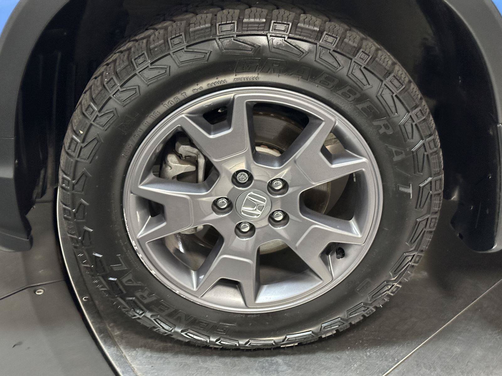 Certified 2024 Honda Passport TrailSport image 18