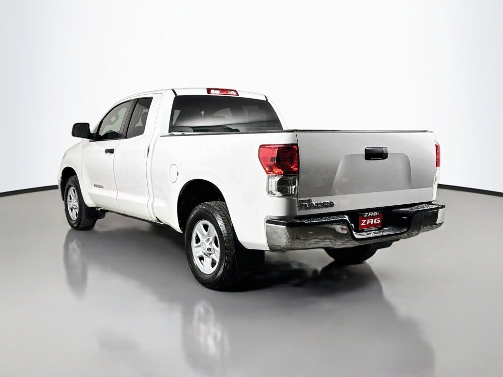 Used 2013 Toyota Tundra 2WD Double Cab image 3