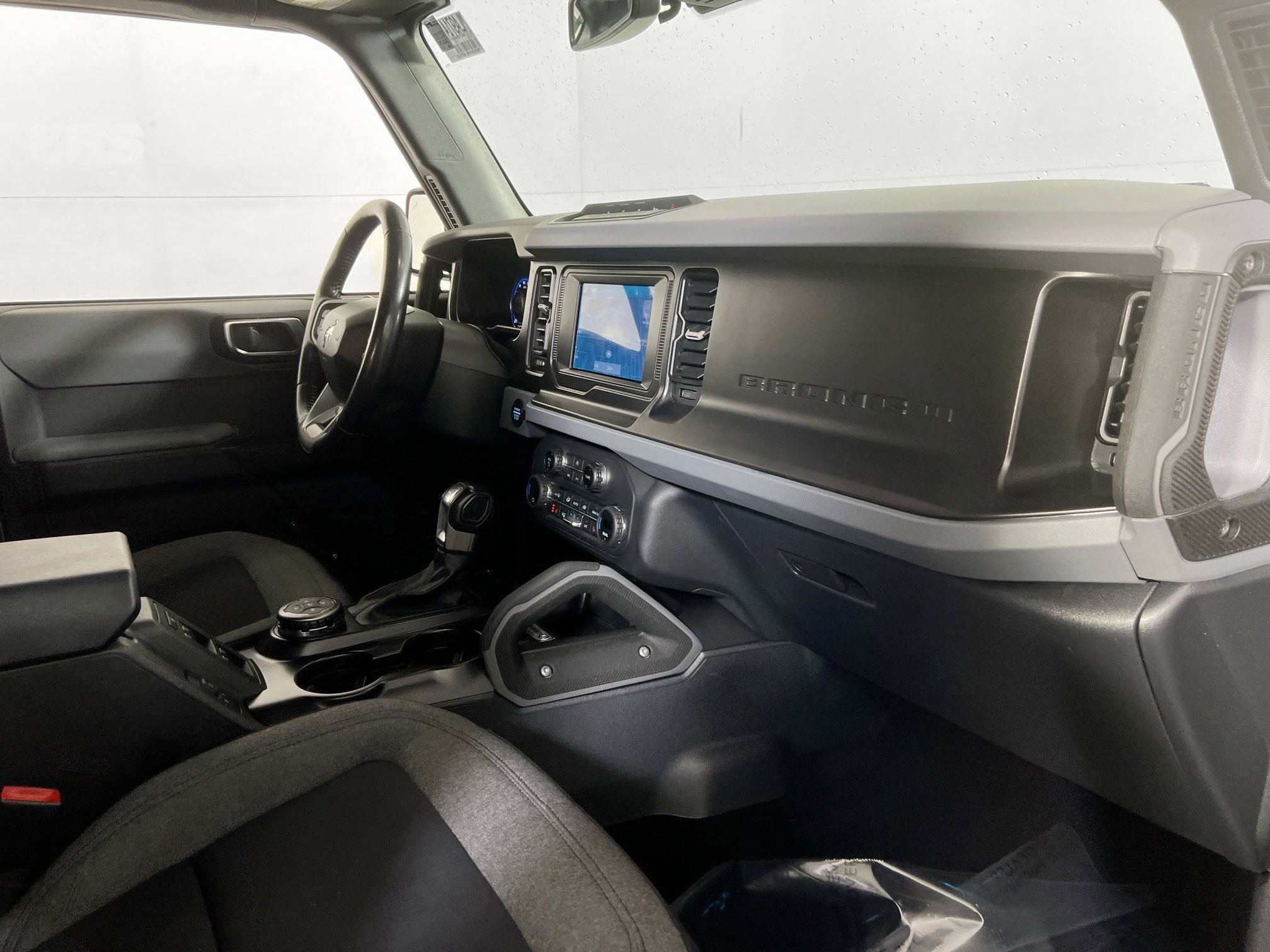 Used 2021 Ford Bronco Big Bend w/ Sasquatch Package image 27