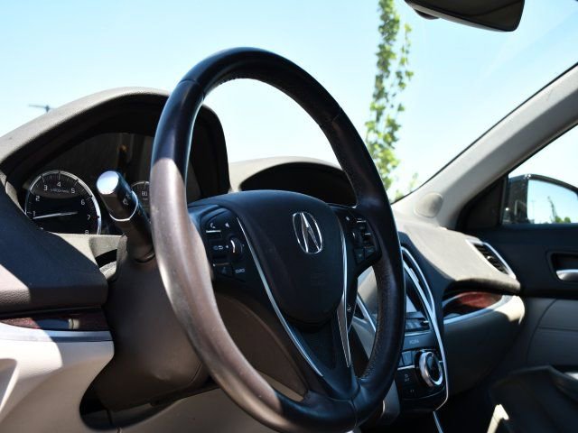 Used 2016 Acura TLX V6 w/ Technology Package FWD image 11