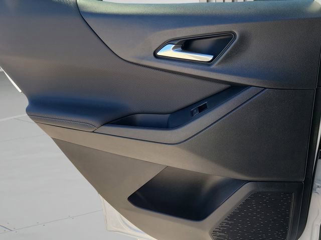 New 2026 Chevrolet Equinox LT w/ Midnight Edition FWD image 14