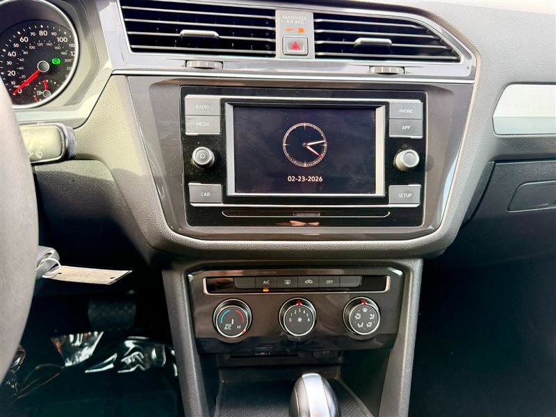 Used 2018 Volkswagen Tiguan S AWD/4WD image 12