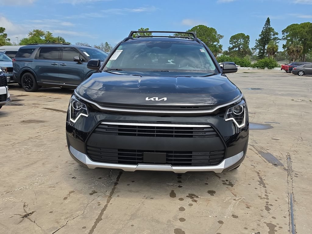 New 2026 Kia Niro EX FWD image 3