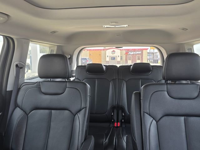 Used 2022 Jeep Grand Cherokee L Limited w/ Luxury Tech Group II AWD/4WD image 22