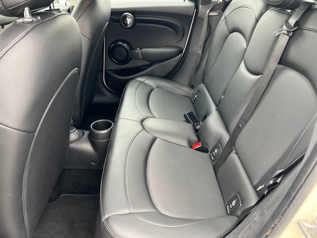 Used 2022 MINI Cooper 4-Door Hardtop FWD image 21