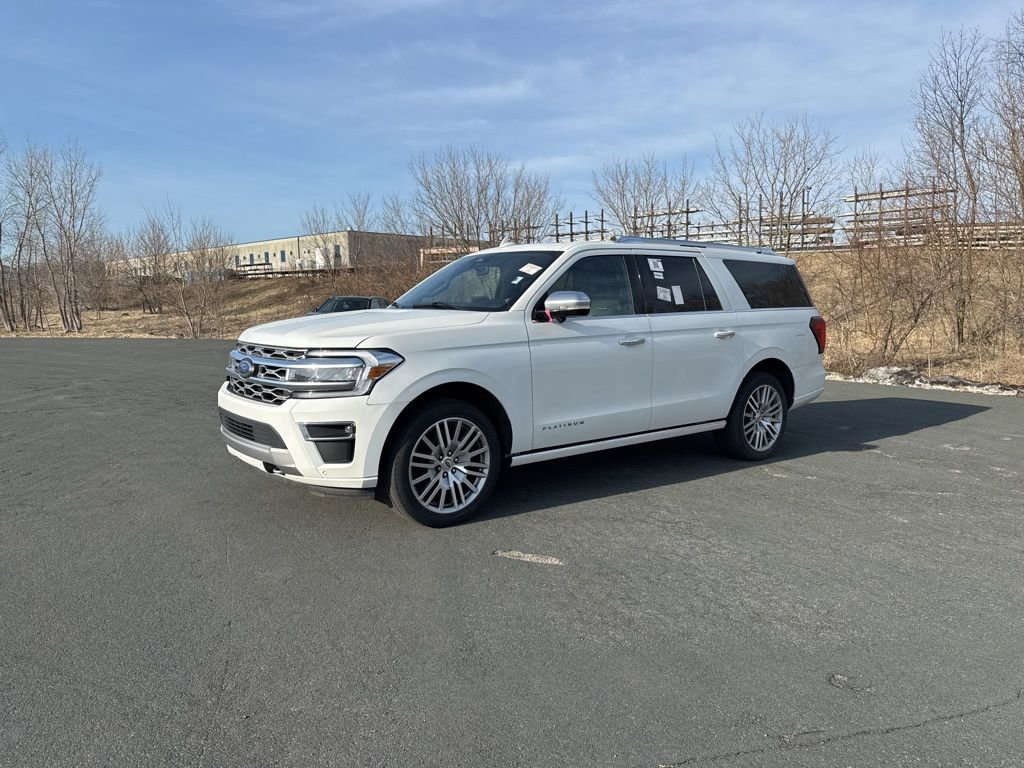 Used 2022 Ford Expedition Max Platinum AWD/4WD image 3