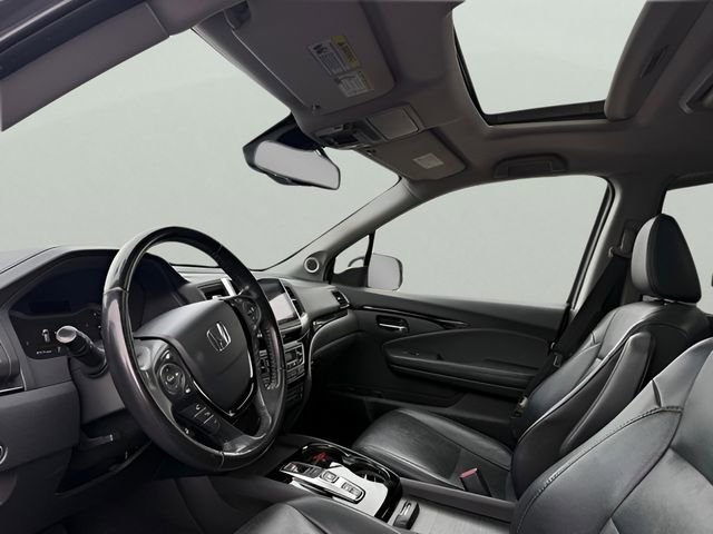 Used 2016 Honda Pilot Elite image 19