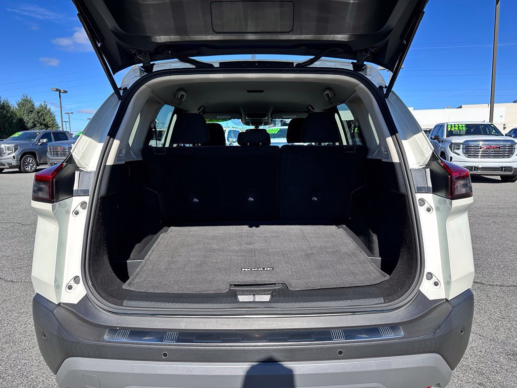 Used 2023 Nissan Rogue SV AWD/4WD image 37