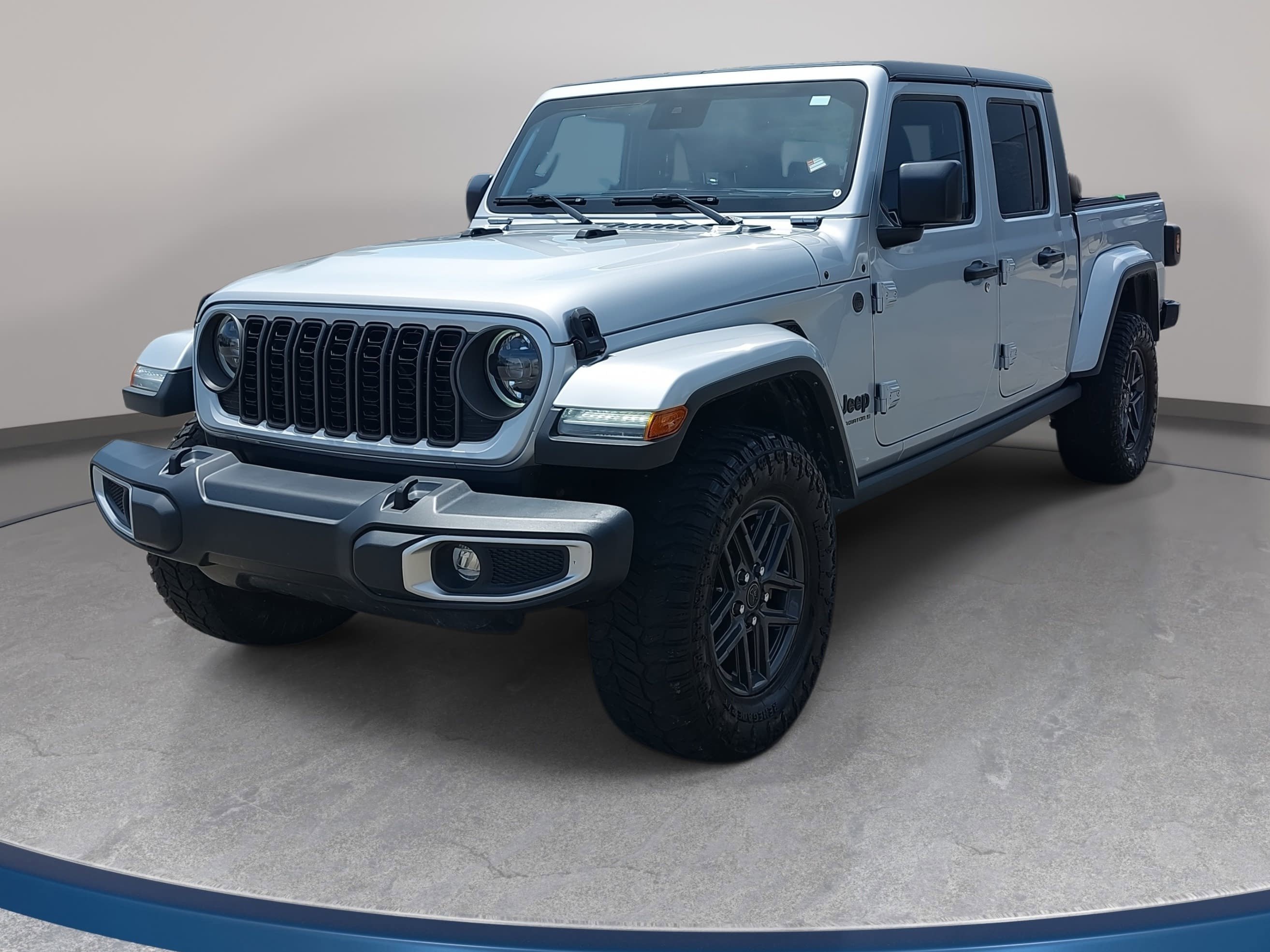 Used 2024 Jeep Gladiator Sport