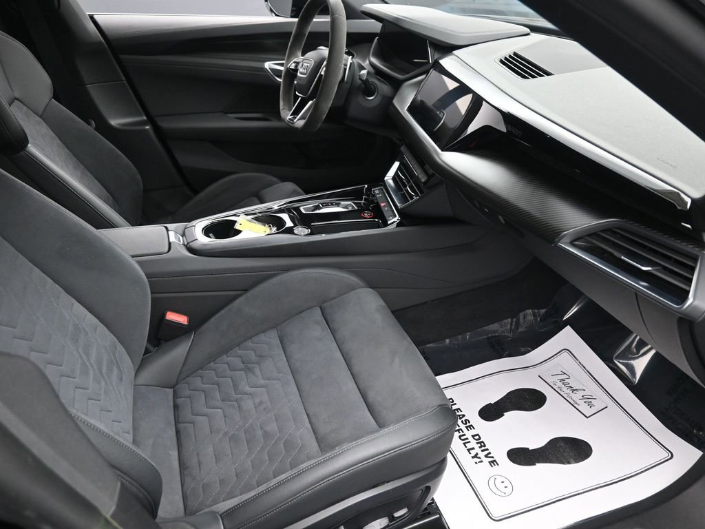 Used 2022 Audi e-tron GT Premium Plus w/ Performance Package AWD/4WD image 30