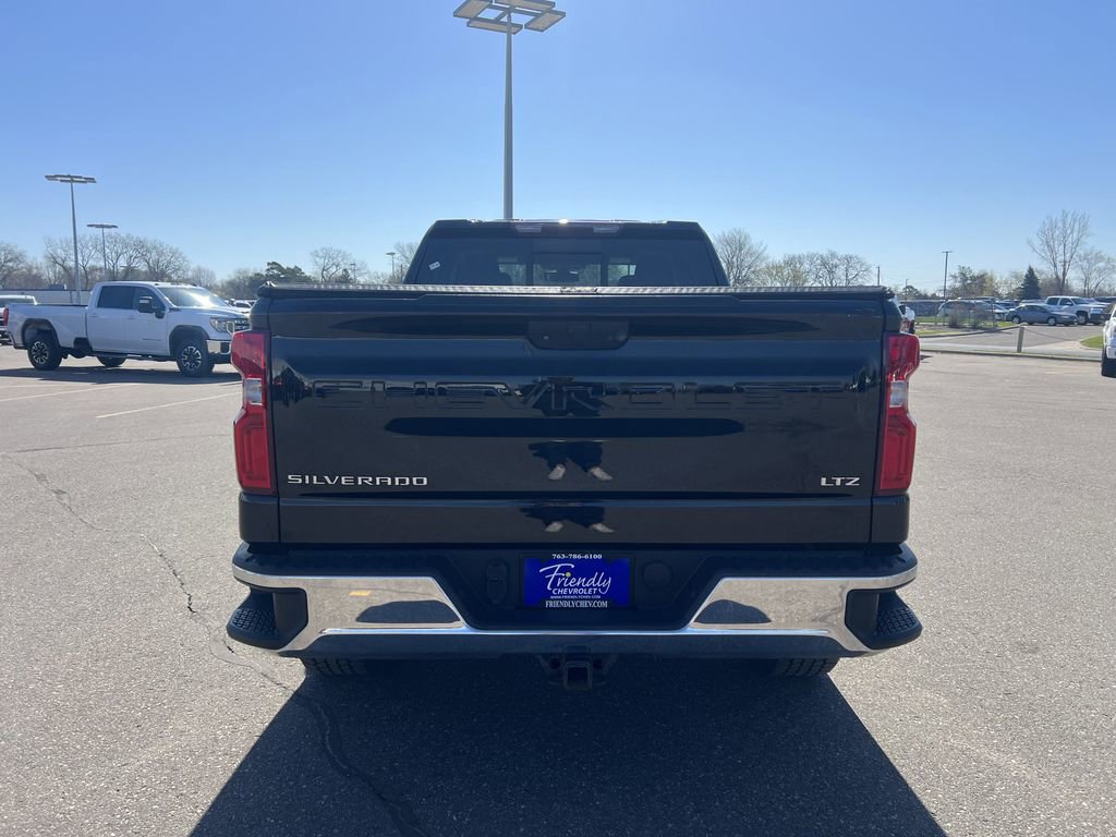 Certified 2019 Chevrolet Silverado 1500 LTZ w/ LTZ Convenience Package AWD/4WD image 9
