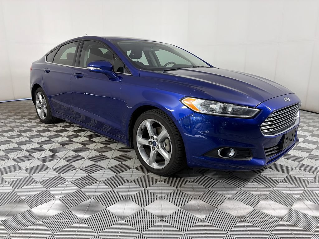 Used 2016 Ford Fusion SE