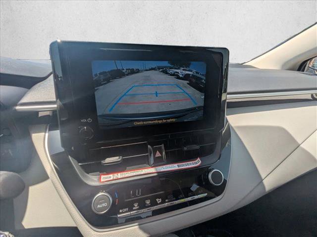 Used 2025 Toyota Corolla LE FWD image 13