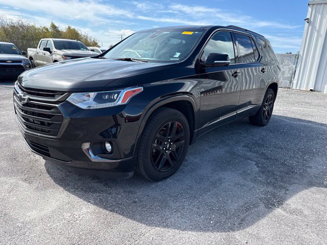 Used 2019 Chevrolet Traverse Premier w/ Redline Edition AWD/4WD image 3
