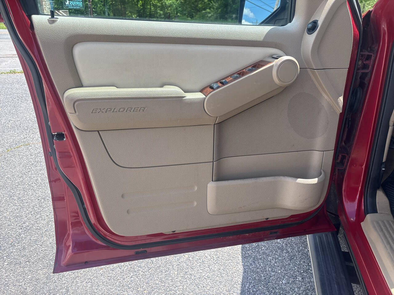 Used 2009 Ford Explorer Eddie Bauer AWD/4WD image 18