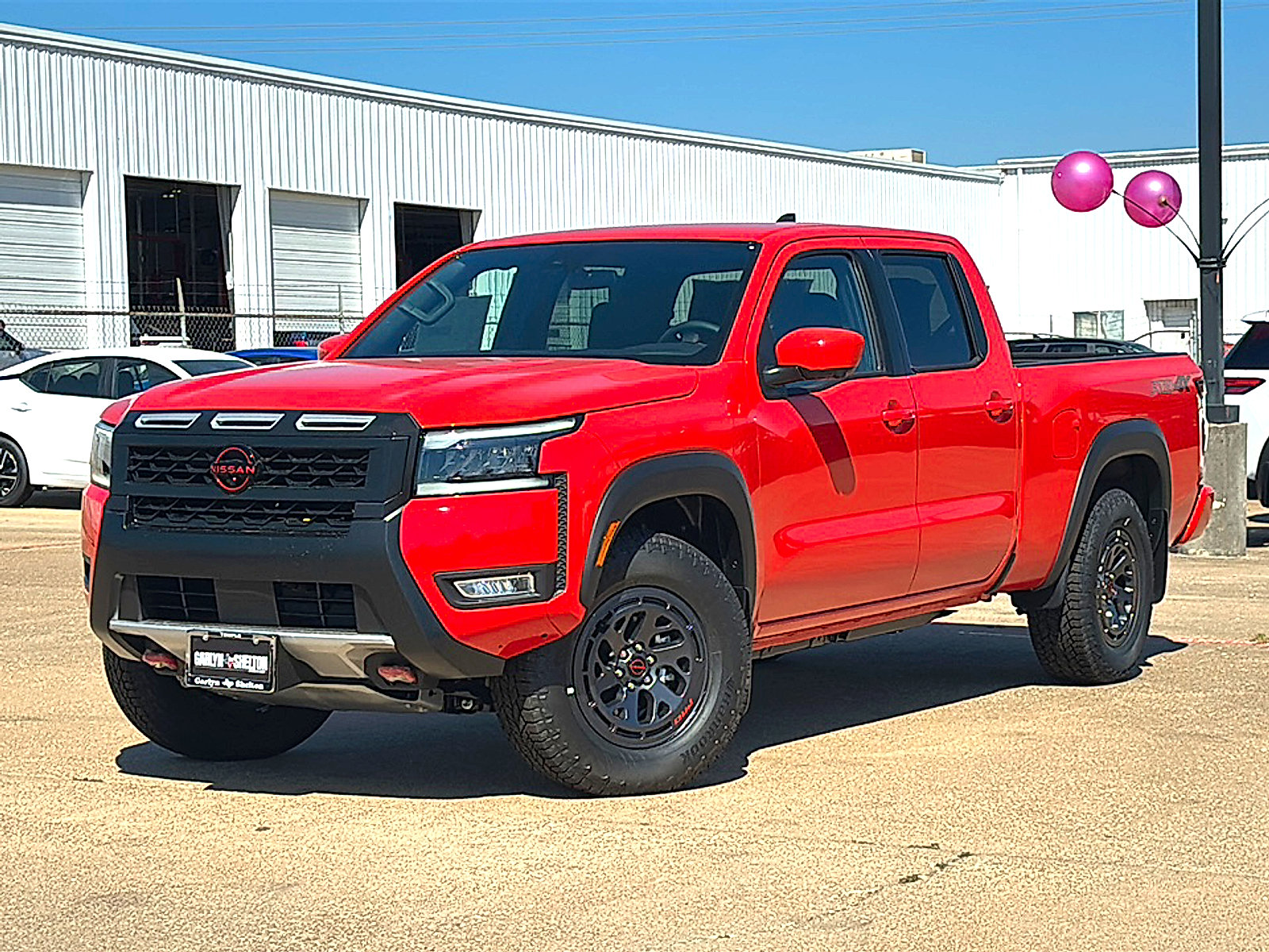 New 2026 Nissan Frontier PRO-4X w/ Pro-4x Convenience Package image 2