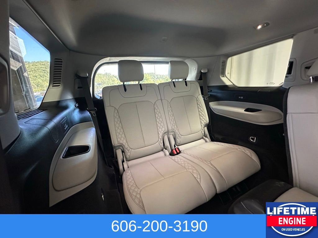 Used 2021 Jeep Grand Cherokee L Summit w/ Luxury Tech Group V image 27