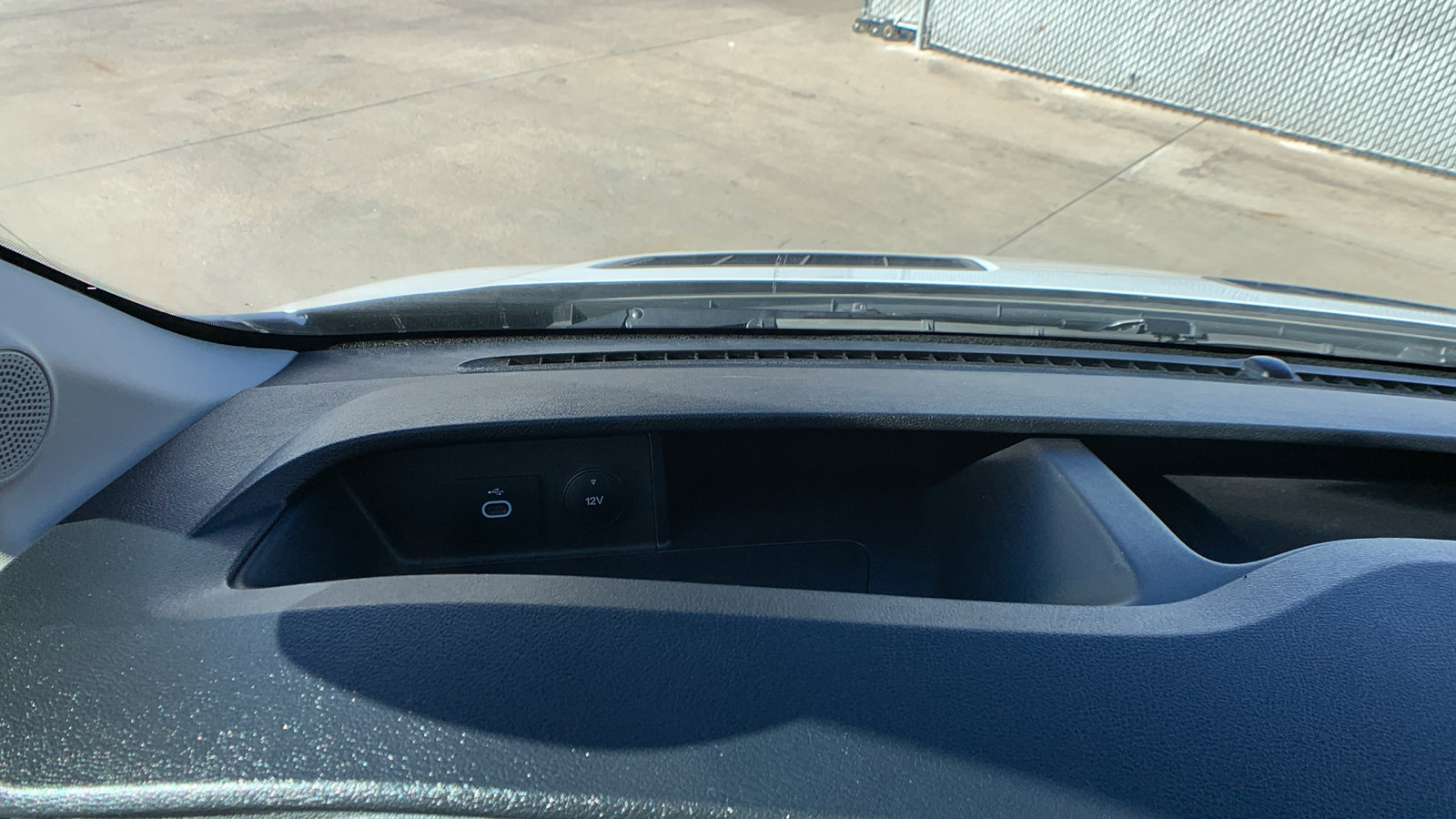 Used 2024 Ford Transit 350 XLT image 19