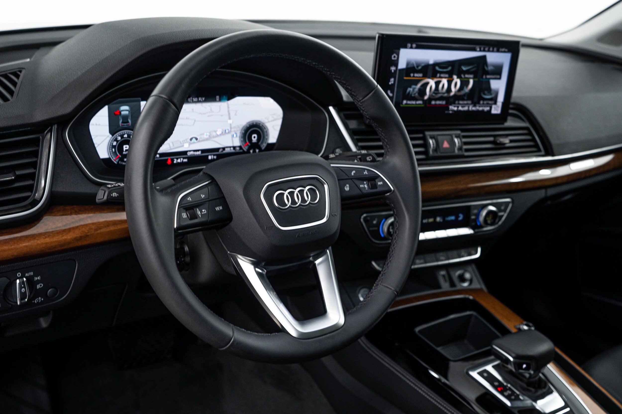 Certified 2023 Audi Q5 2.0T Premium Plus AWD/4WD image 10