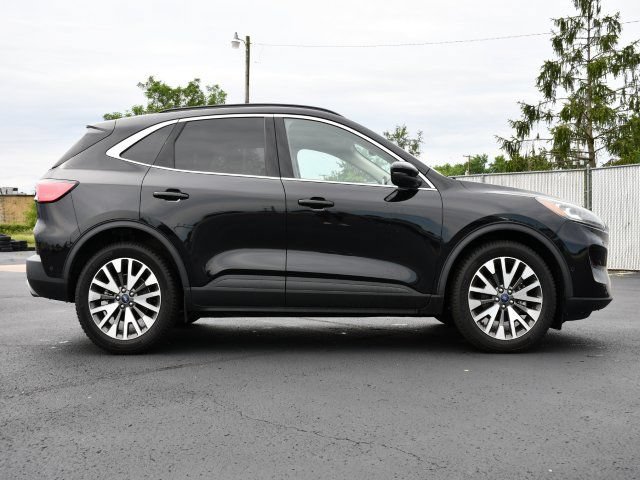 Used 2020 Ford Escape Titanium AWD/4WD image 8