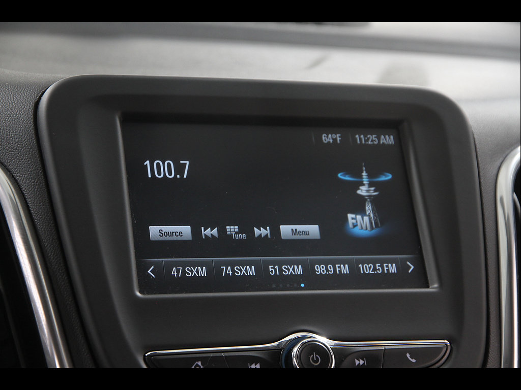 Used 2018 Chevrolet Equinox LT AWD/4WD image 10