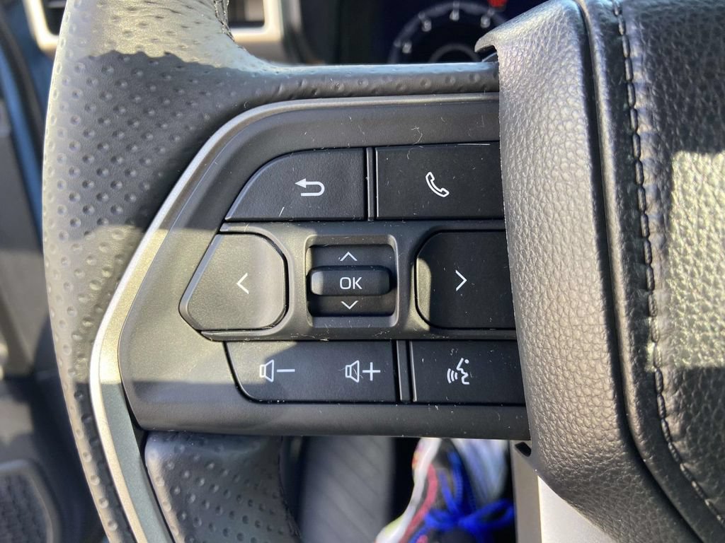 Used 2026 Toyota 4Runner Limited AWD/4WD image 32