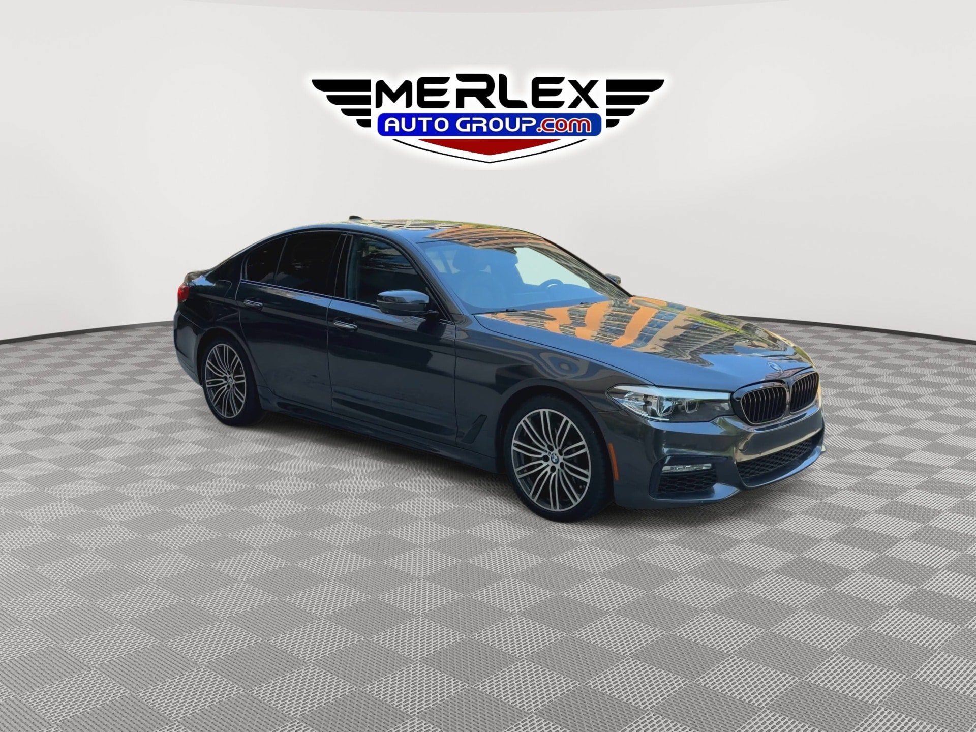 Used 2018 BMW 540i xDrive w/ M Sport Package AWD/4WD image 2