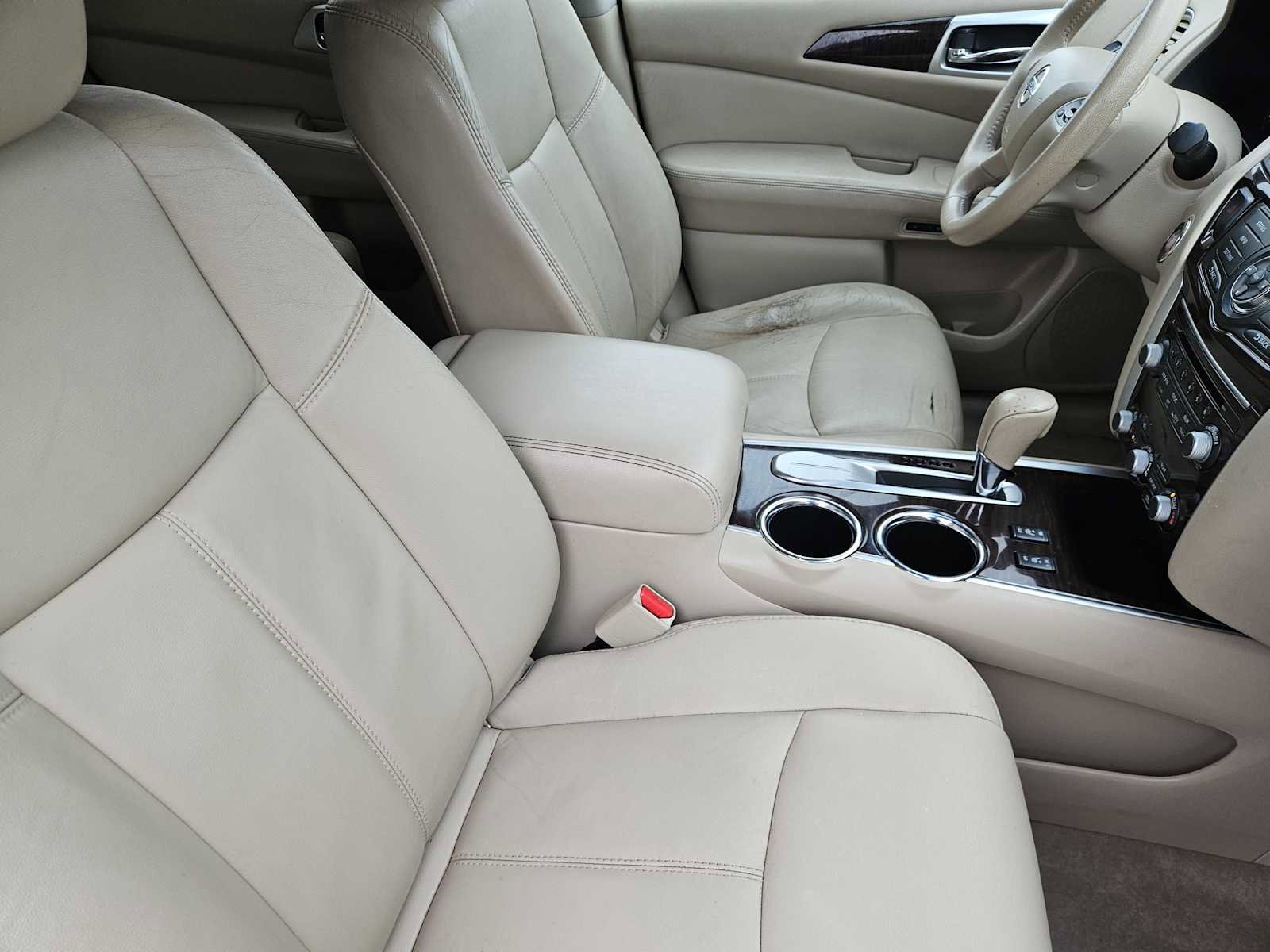 Used 2014 Nissan Pathfinder SL w/ SL Premium Package image 14