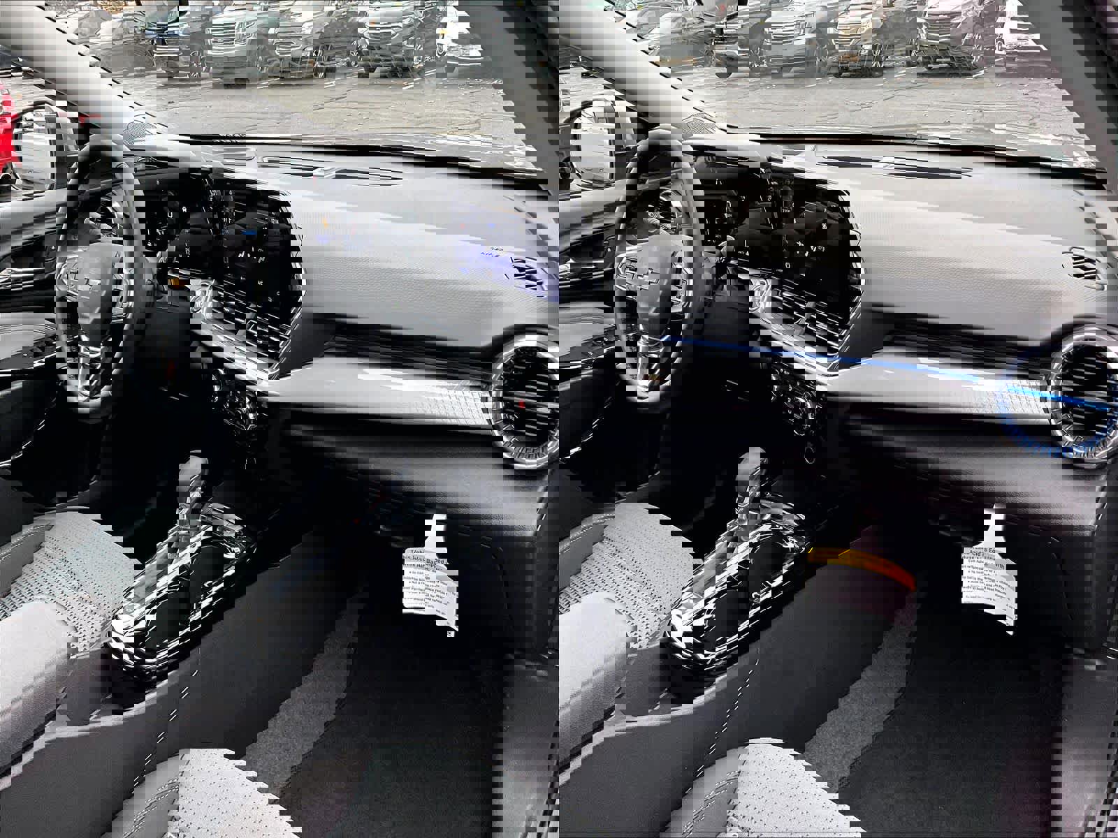 New 2025 Chevrolet Trax LT w/ LT Convenience Package image 10