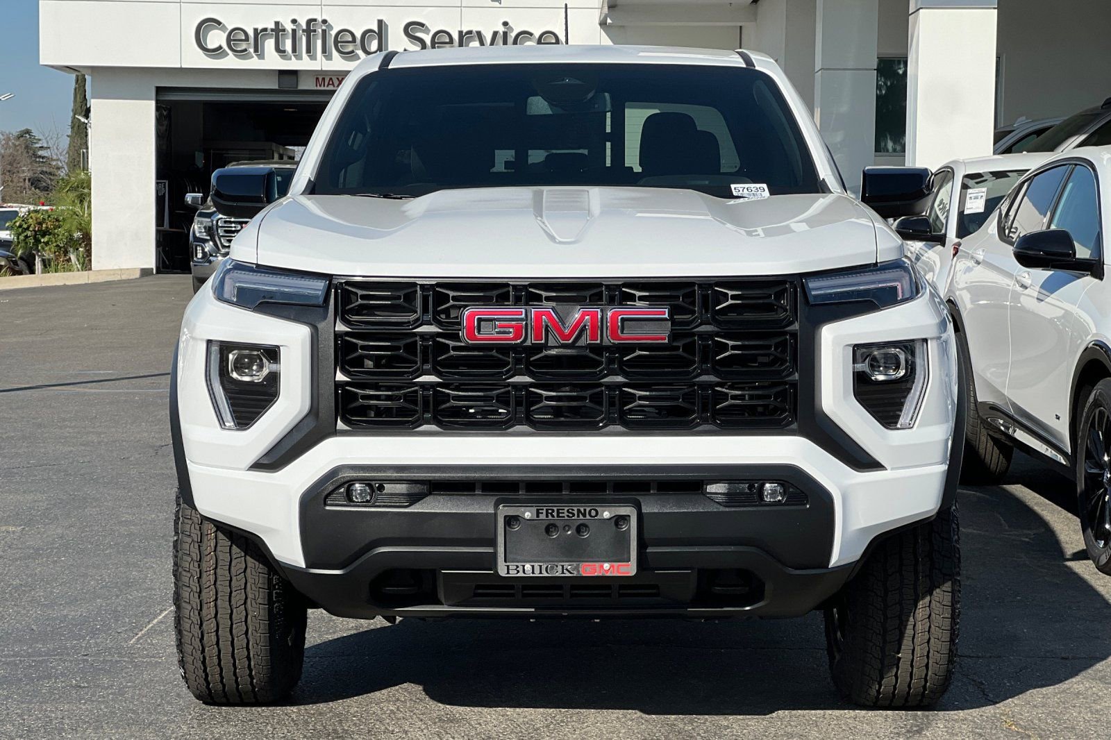 New 2026 GMC Canyon Elevation w/ Convenience Package image 3