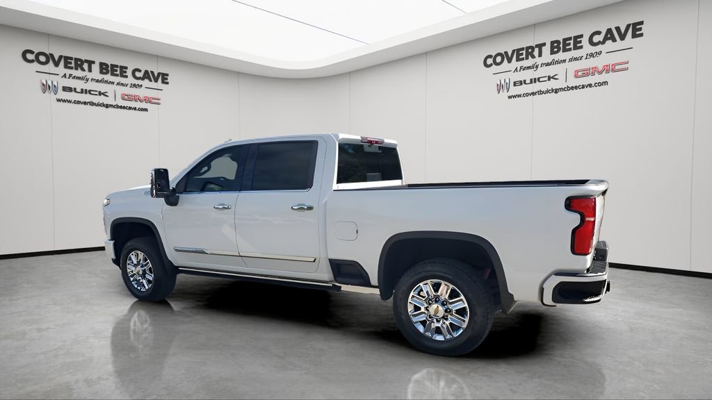 Used 2024 Chevrolet Silverado 2500 High Country w/ Technology Package image 6