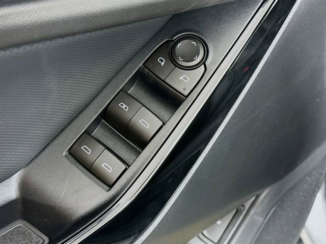 New 2026 Chevrolet Equinox LT image 18