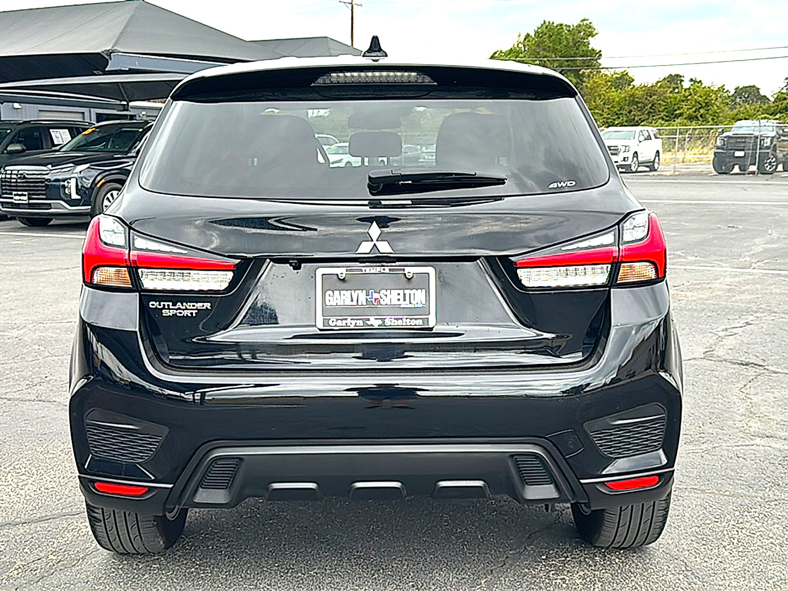Used 2024 Mitsubishi Outlander Sport ES AWD/4WD image 7