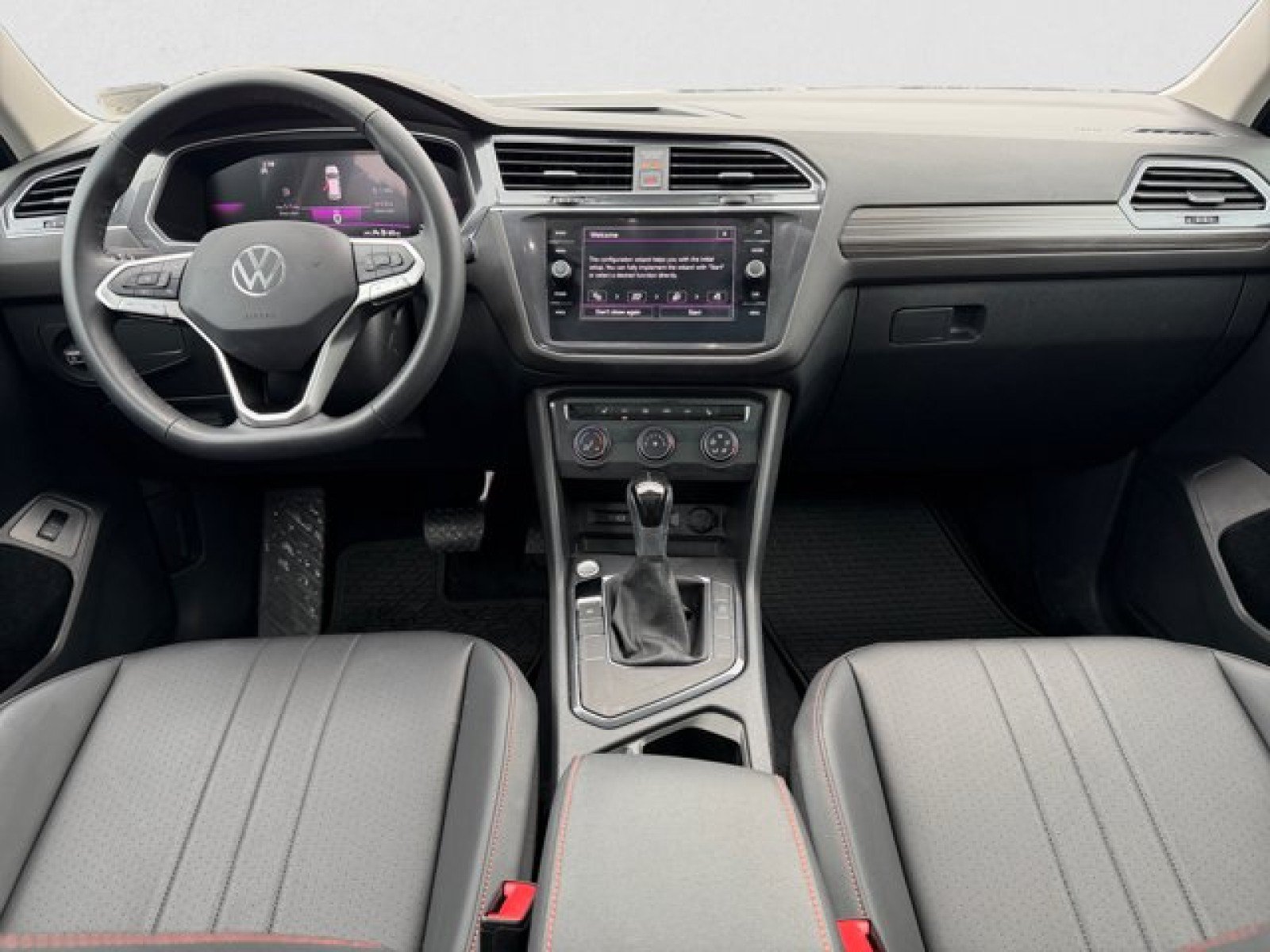 Used 2024 Volkswagen Tiguan Wolfsburg Edition FWD image 13
