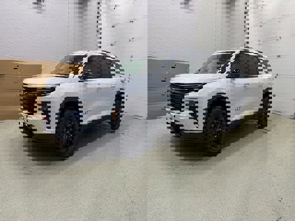 New 2026 Chevrolet Traverse LT AWD/4WD image 8